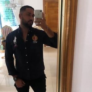 Meet your Posher, Jose javier